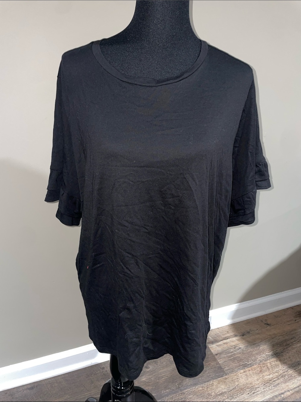 MICHAEL Michael Kors Black Short Sleeve Top with Ruffle Sleeves